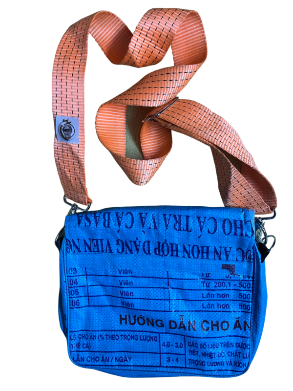 Beadbag Schultertasche RI81 blau Upcycling Recycling Tasche aus Reissack