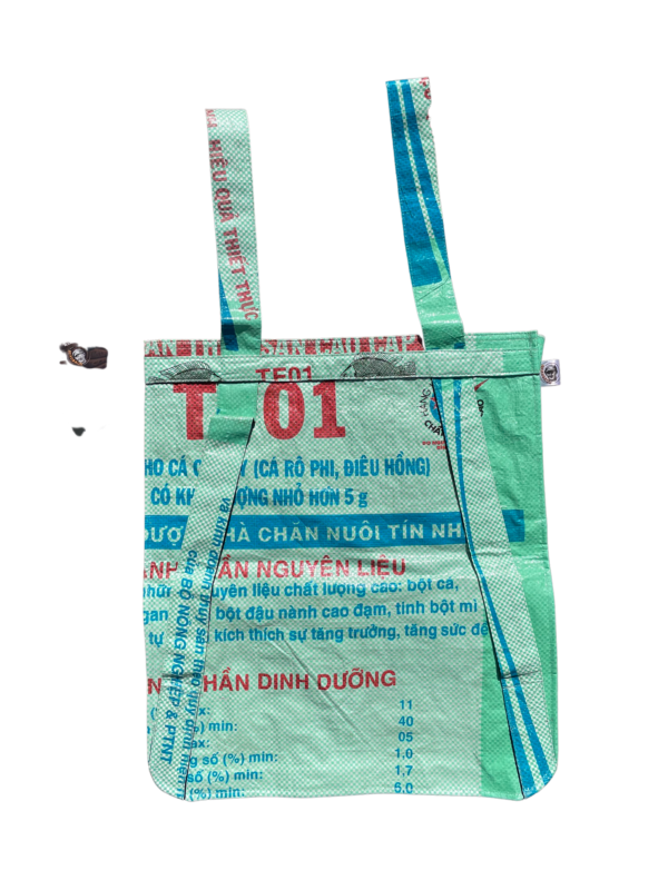 Beadbag Shopper Rucksack weis RI77 Upcycling Recycling Tasche aus Reissack Nolinearts