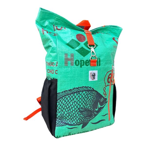Beadbags RI100 Rucksack Zementsack upcycling Recycling Backpack Upcycling Nolinearts Rucksack nachhaltig aus Recycling